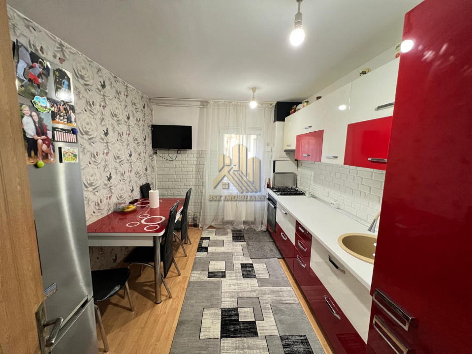 Apartament 4 camere Bartolomeu