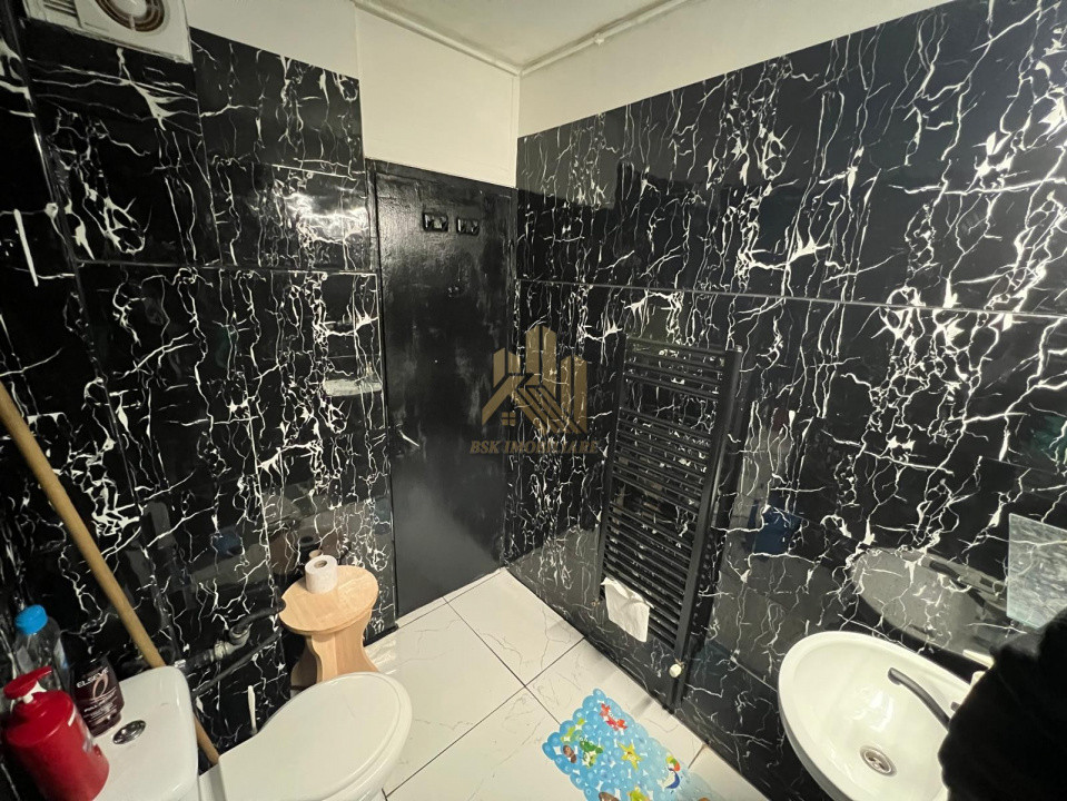 Apartament 4 camere Bartolomeu