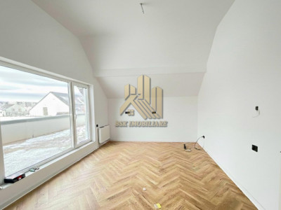 Apartament Penthouse 3 camere Tractorul