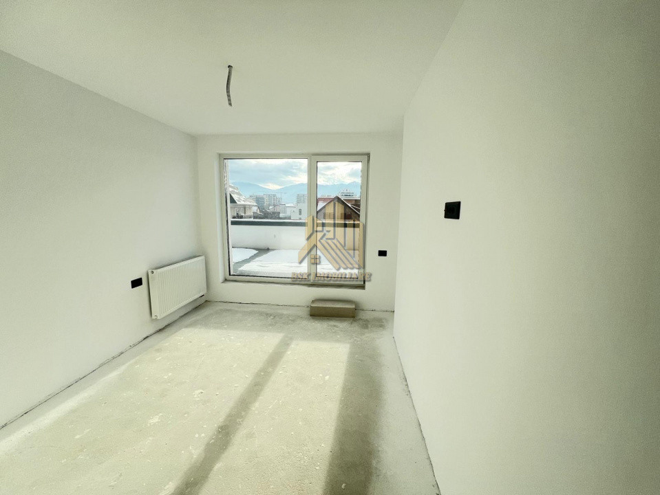 Apartament Penthouse 4 camere Tractorul