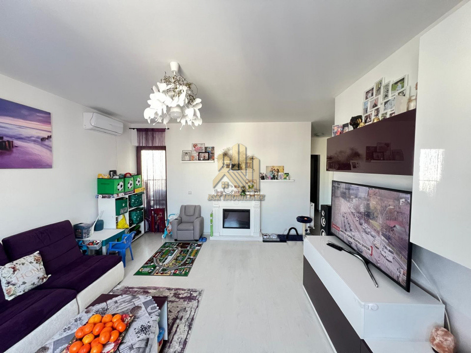 Apartament 3 camere Sanpetru Residence