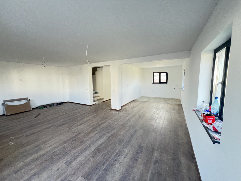 Casa-Duplex-129mp-Utili-250mp-Curte-Izvor-Tarlungeni