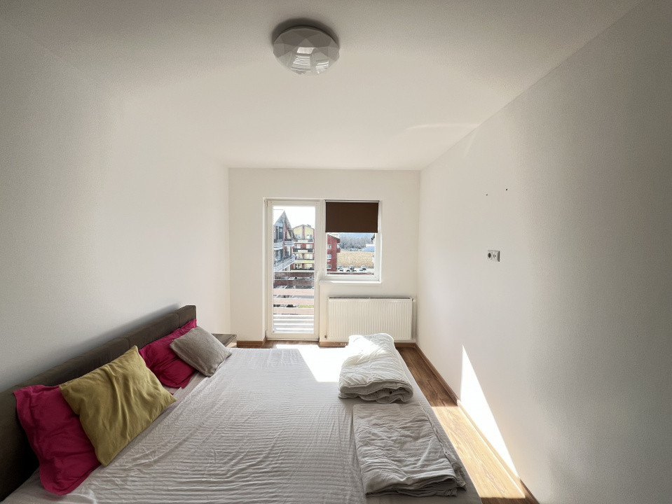 Apartament-2-Camere-55mp-Semidecomandat-Parcare-Sanpetru-Brasov