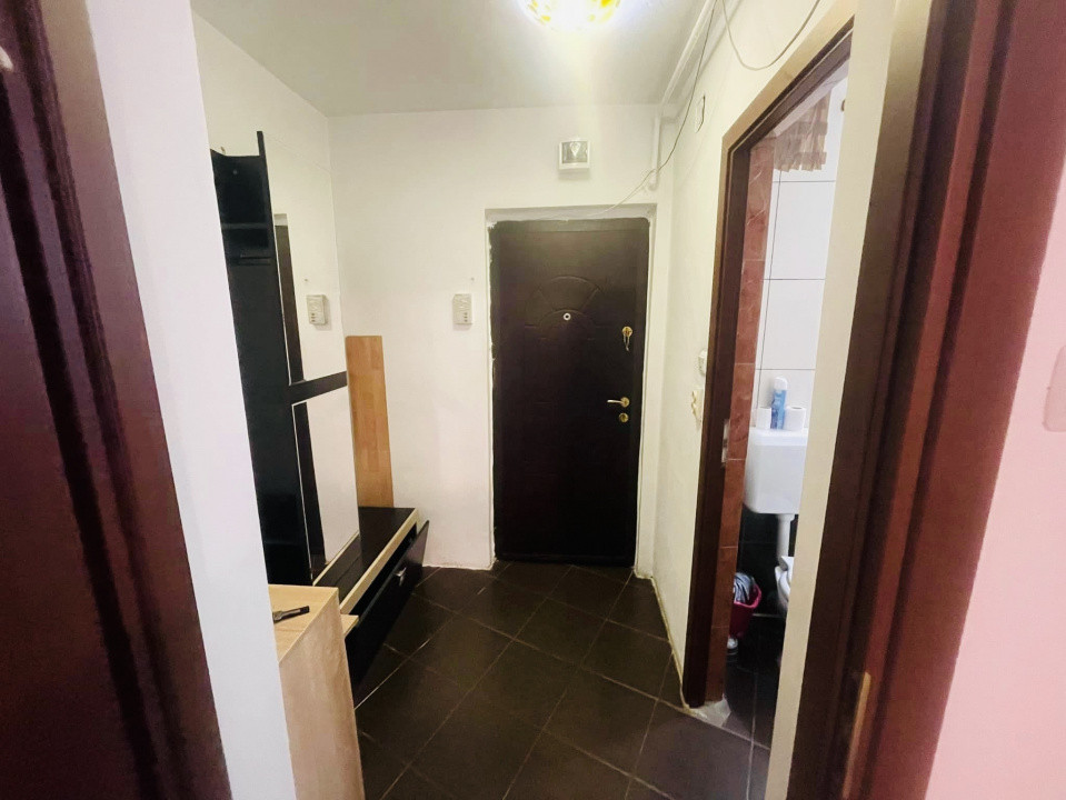 Inchiriere-Garsoniera-Decomandata-Judetean-Brasov