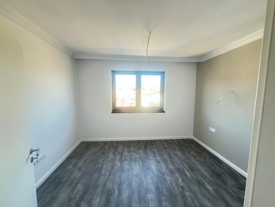 Casa - Duplex - 3 camere - 91mp - Terasa - Curte - Parcare - Sanpetru