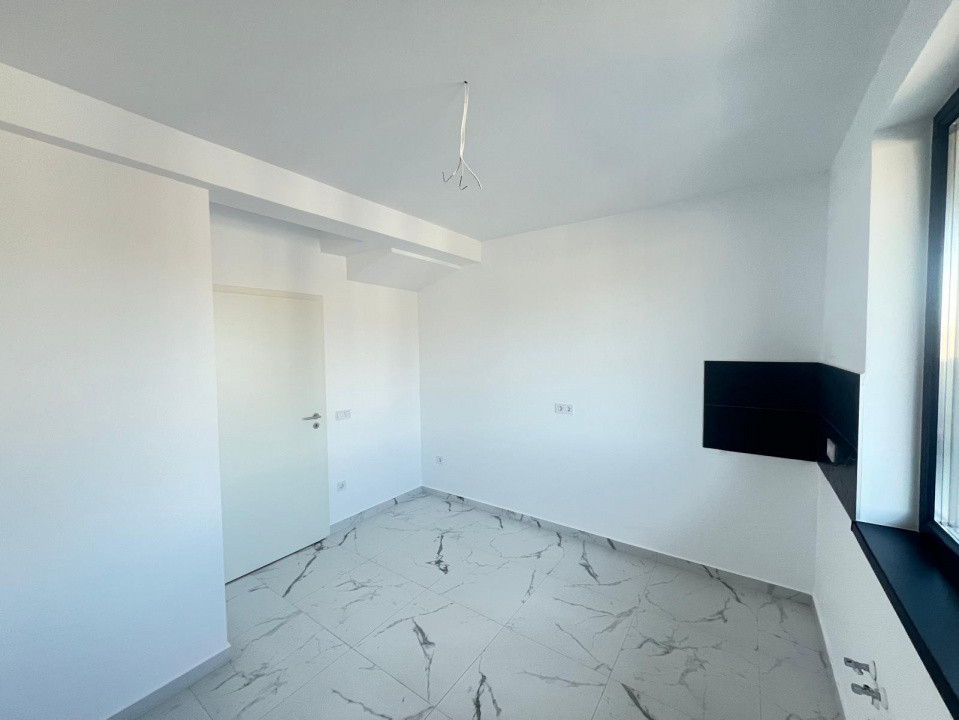 Casa - Duplex - 3 camere - 91mp - Terasa - Curte - Parcare - Sanpetru