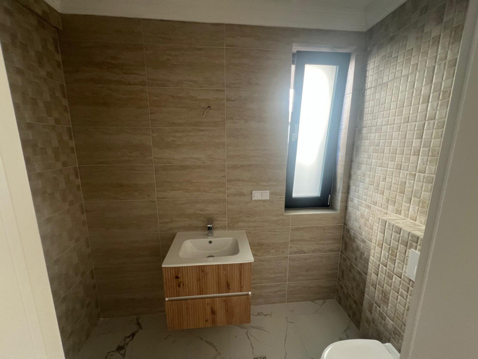 Casa - Duplex - 3 camere - 91mp - Terasa - Curte - Parcare - Sanpetru