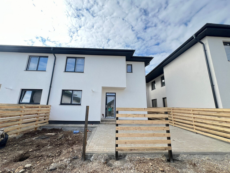 Casa-Duplex-4 camere-2 bai-140mp-Teren 250mp-Izvor-Tarlungeni