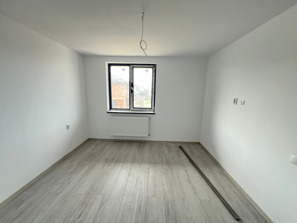 Casa-Duplex-4 camere-2 bai-140mp-Teren 500mp-Izvor-Tarlungeni