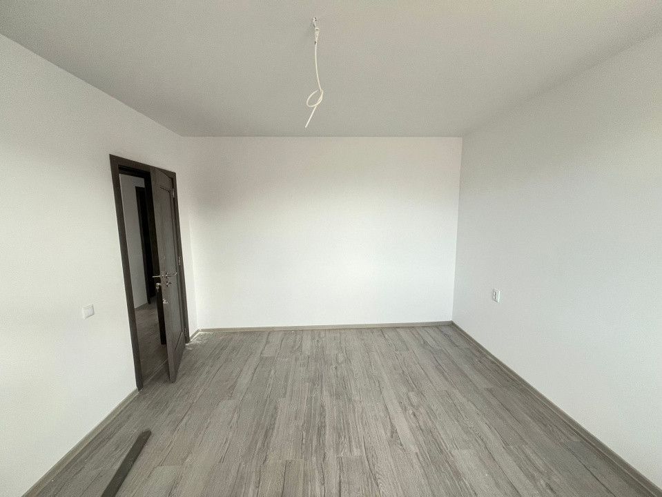 Casa-Duplex-4 camere-2 bai-140mp-Teren 500mp-Izvor-Tarlungeni