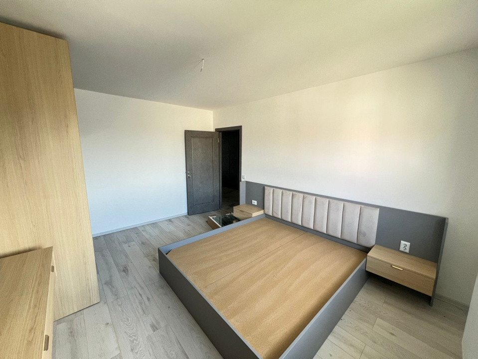 Apartament-4 Camere-Decomandat-Mobilat-Utilat-Parcare-etaj 1-Izvor-Tarlungeni