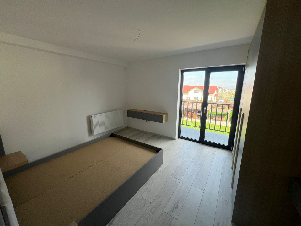 Apartament-4 Camere-Decomandat-Mobilat-Utilat-Parcare-etaj 1-Izvor-Tarlungeni