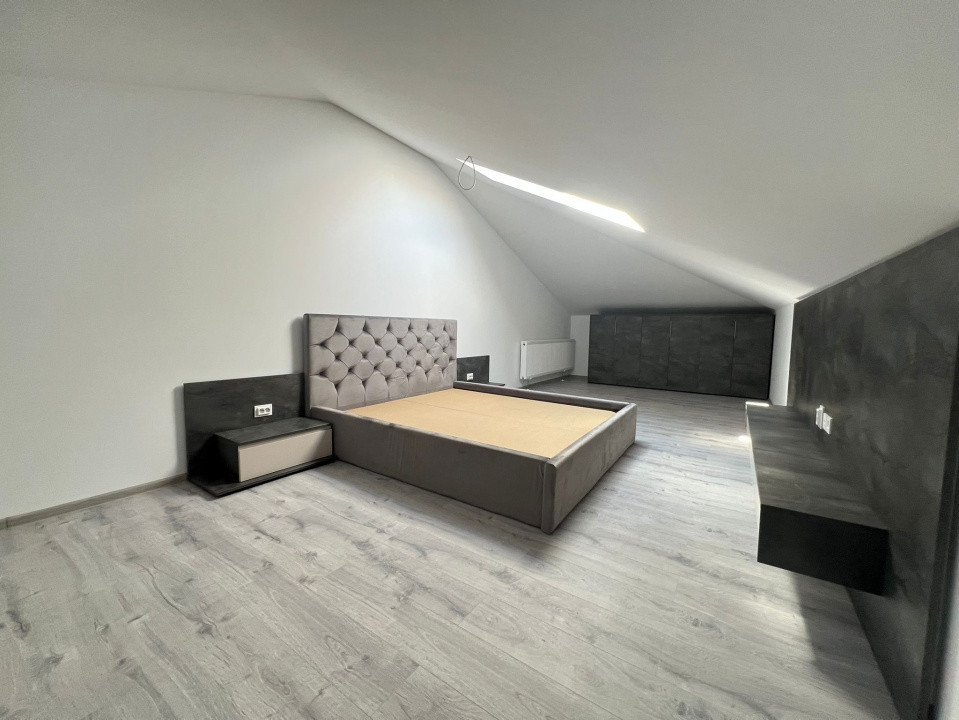 Apartament-4 Camere-Decomandat-Mobilat-Utilat-Parcare-etaj 1-Izvor-Tarlungeni