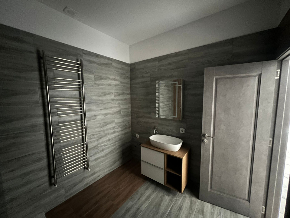 Apartament-3 Camere-Mobilat-Parcare-Parter-Izvor-Tarlungeni