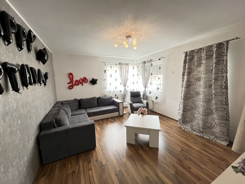 2 Decomandate-Etaj 1-60mp-Utili-Balcon-Parcare-Mobilat-Utilat-Subcetate