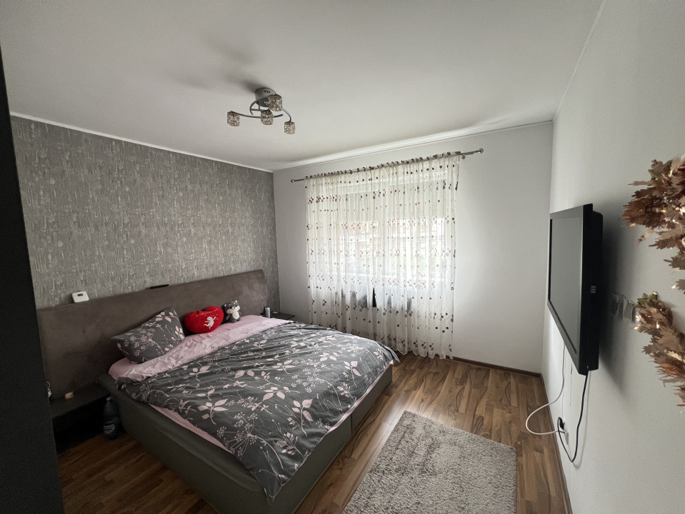 2 Decomandate-Etaj 1-60mp-Utili-Balcon-Parcare-Mobilat-Utilat-Subcetate