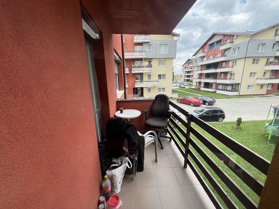 2 Decomandate-Etaj 1-60mp-Utili-Balcon-Parcare-Mobilat-Utilat-Subcetate
