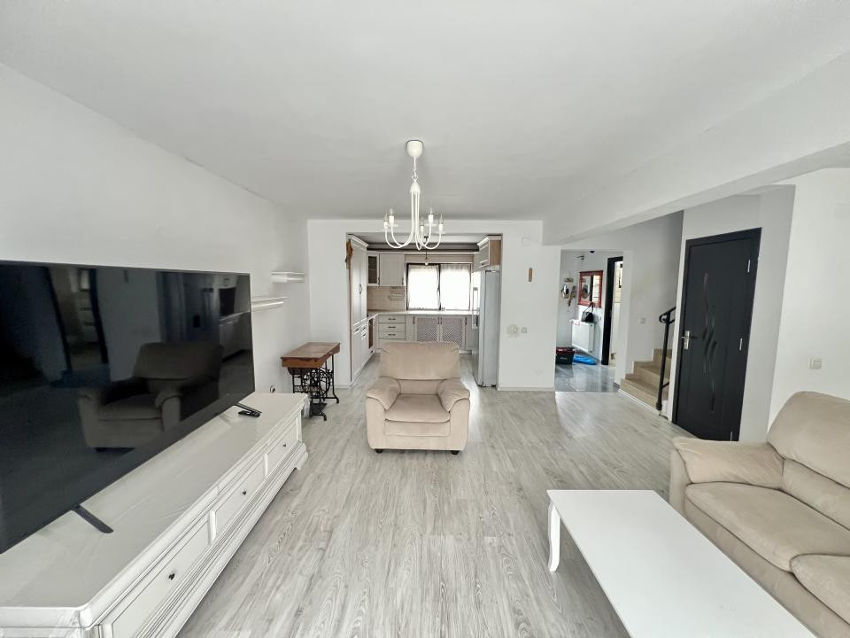 Casa-4 camere-120mp-Utili-250Mp-Teren-Mobilat-Utilat-Sanpetru