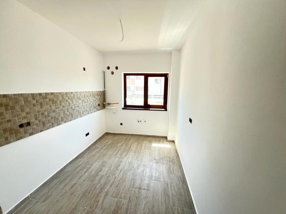 Apartament-2-Camere-Decomandat-54mp-Utili-Balcon-5mp-Parcare-Sanpetru-Residence