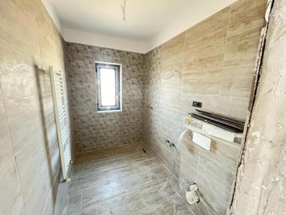 Apartament-3-Camere-Decomandat-73mp-Utili-Balcon-5mp-Parcare-Sanpetru-Residence