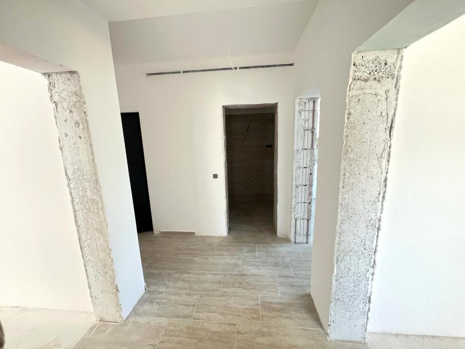 Apartament-3-Camere-Decomandat-73mp-Utili-Balcon-5mp-Parcare-Sanpetru-Residence