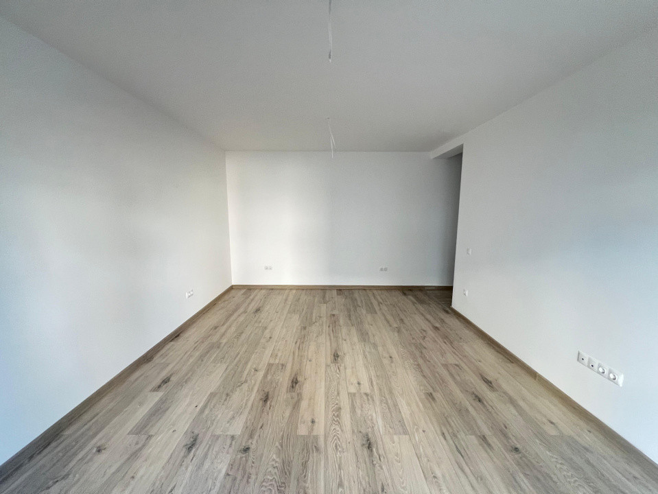 Apartament-3-Camere-Decomandat-73mp-Utili-Balcon-5mp-Parcare-Sanpetru-Residence