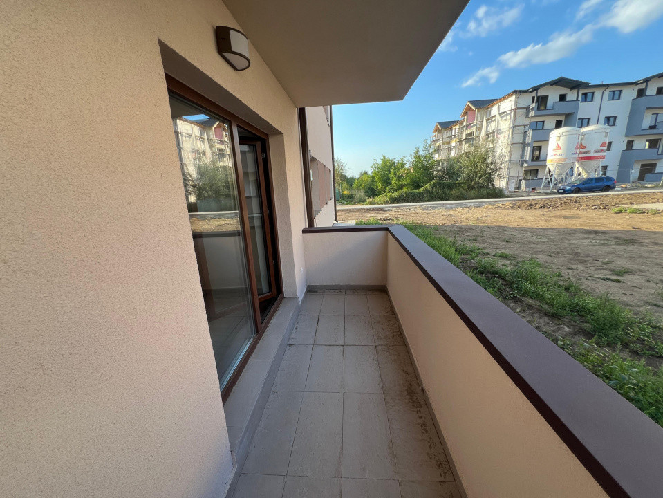 Apartament-3-Camere-Decomandat-73mp-Utili-Balcon-5mp-Parcare-Sanpetru-Residence