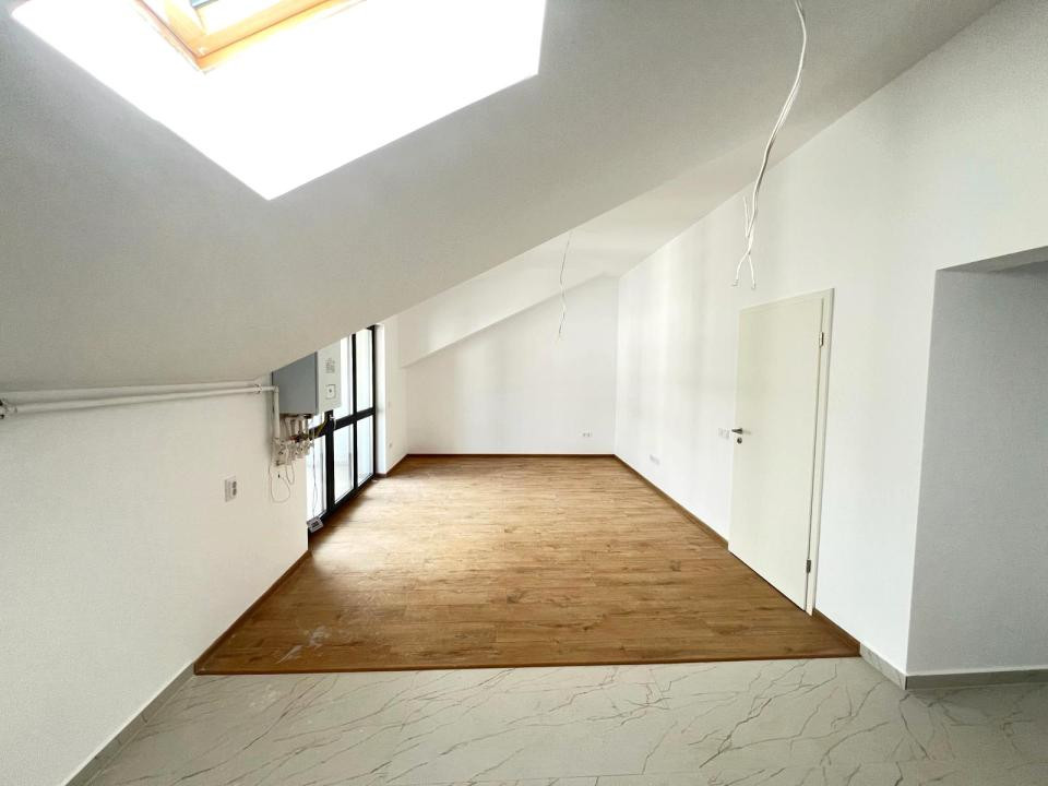 Apartament-3-Camere-62mp-Utili-Balcon-6mp-Parcare-Sanpetru-Roca-Village