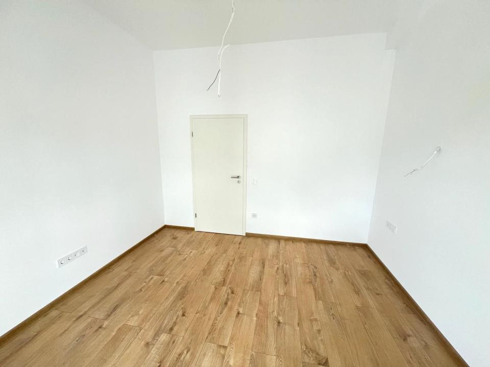 Apartament-3-Camere-62mp-Utili-Balcon-6mp-Parcare-Sanpetru-Roca-Village