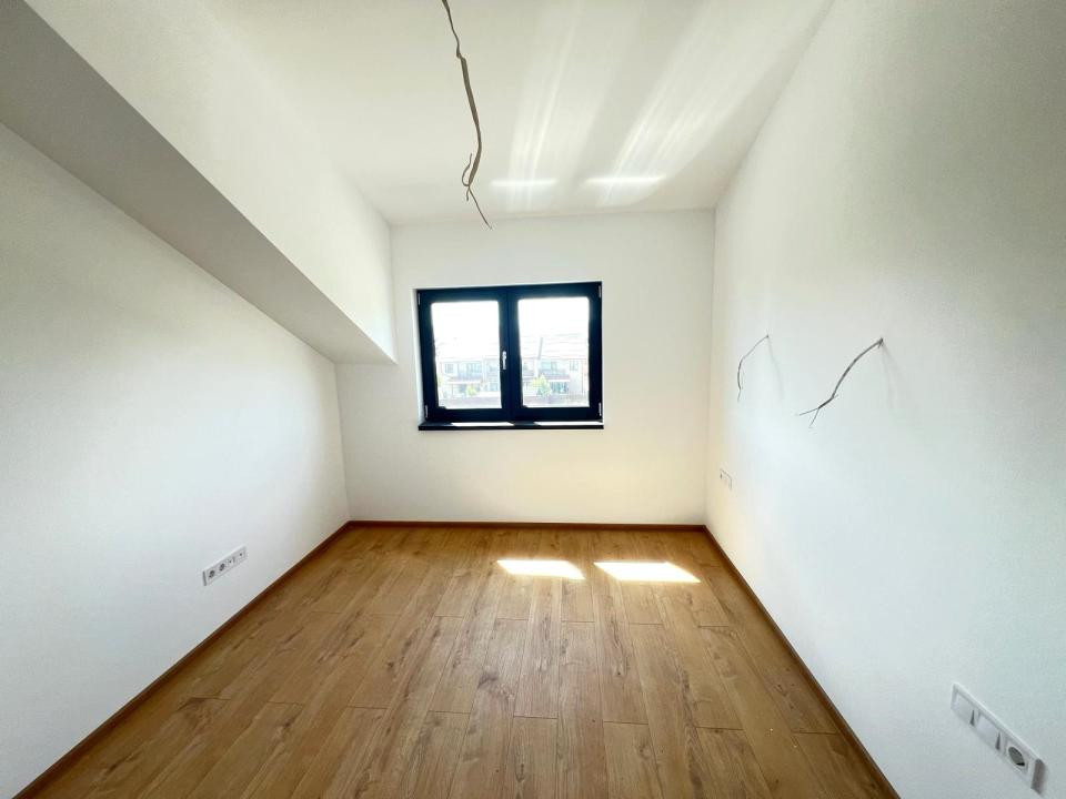 Apartament-3-Camere-62mp-Utili-Balcon-6mp-Parcare-Sanpetru-Roca-Village