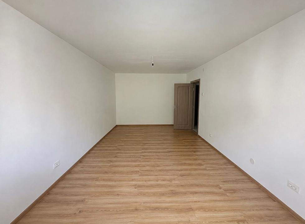REZERVAT-Apartament-3-Camere-Decomandat-Racadau-Renovat-73mp-Lift