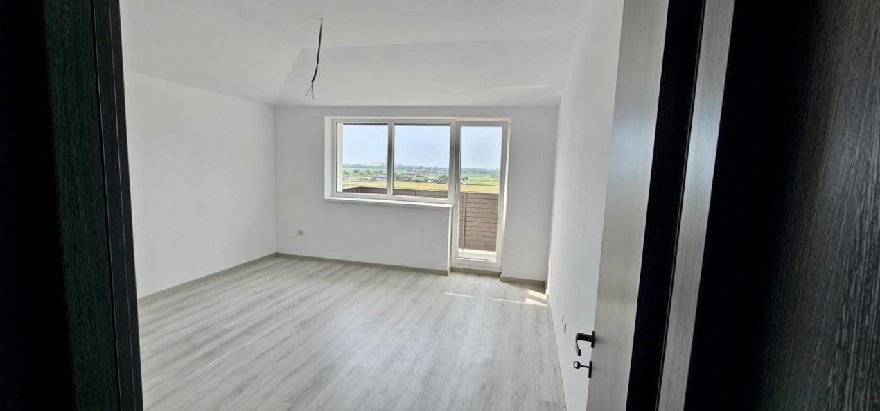 Apartament-3-Camere-Decomandat-Finalizat-72mp-Utili-Balcon-Parcare
