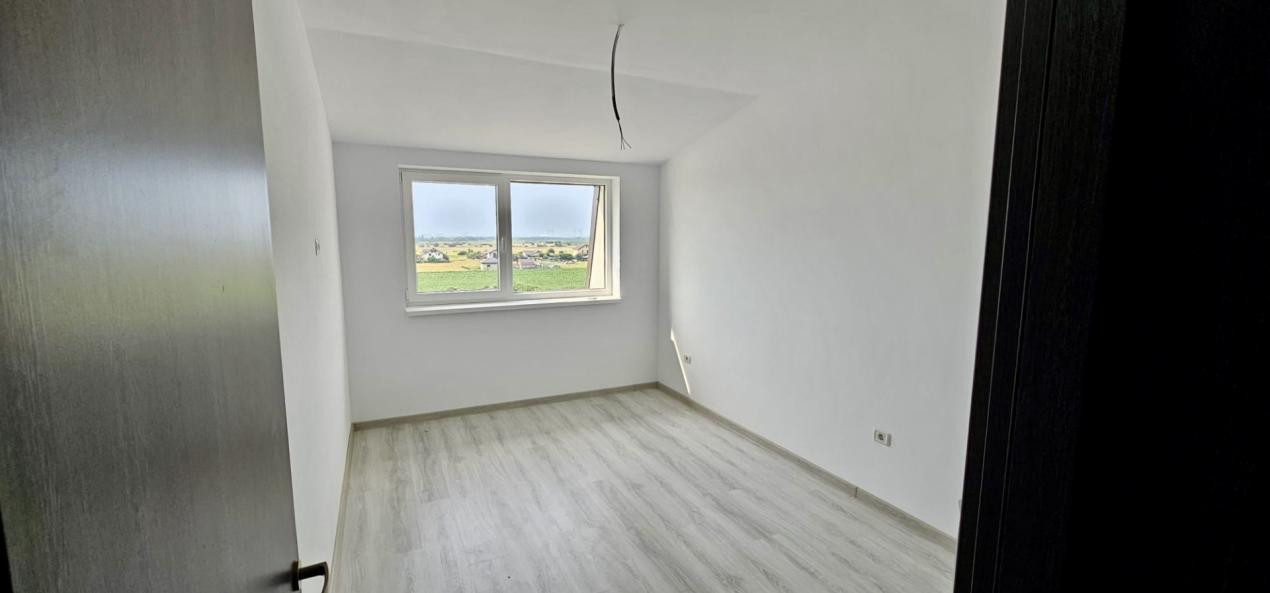 Apartament-3-Camere-Decomandat-Finalizat-72mp-Utili-Balcon-Parcare