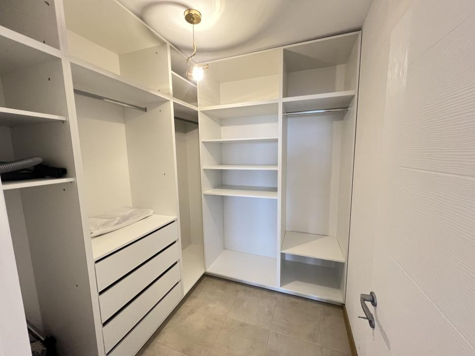 De închiriat-apartament-2 camere-open space-nou-mobilat-utilat-parcare