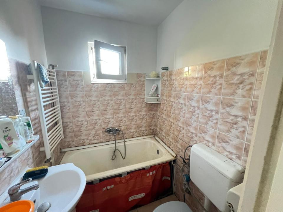 Apartament-2-Camere-Semidecomandat-Etaj 2-Centrala-Termica-Florilor-Brasov