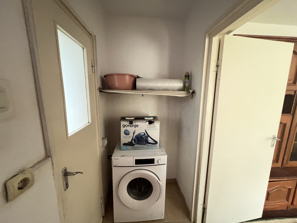 Apartament-2-Camere-Semidecomandat-Etaj 2-Centrala-Termica-Florilor-Brasov
