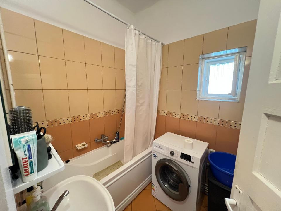 Apartament-2camere-decomandat -mobilat-utilat-centru-civic 