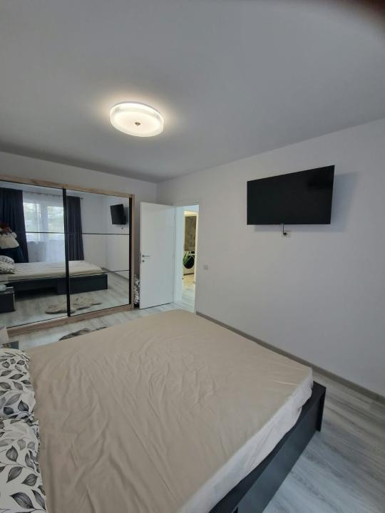 De-Inchiriat-Apartament-Tip-Studio-2-Camere-2-Balcoane-Parcare-Mobilat-Utilat