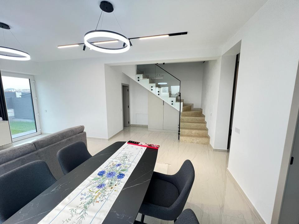 Casa-Duplex-3camere-Mobilata-Utilata-Incalzire-Pardoseala-Sanpetru