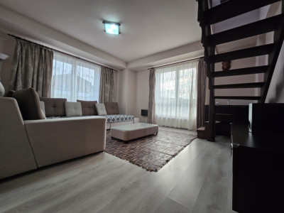 Apartament spațios cu 3 camere, 100 m², 3 balcoane și 2 locuri de parcare