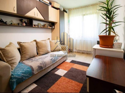 Apartament 3 camere Astra 