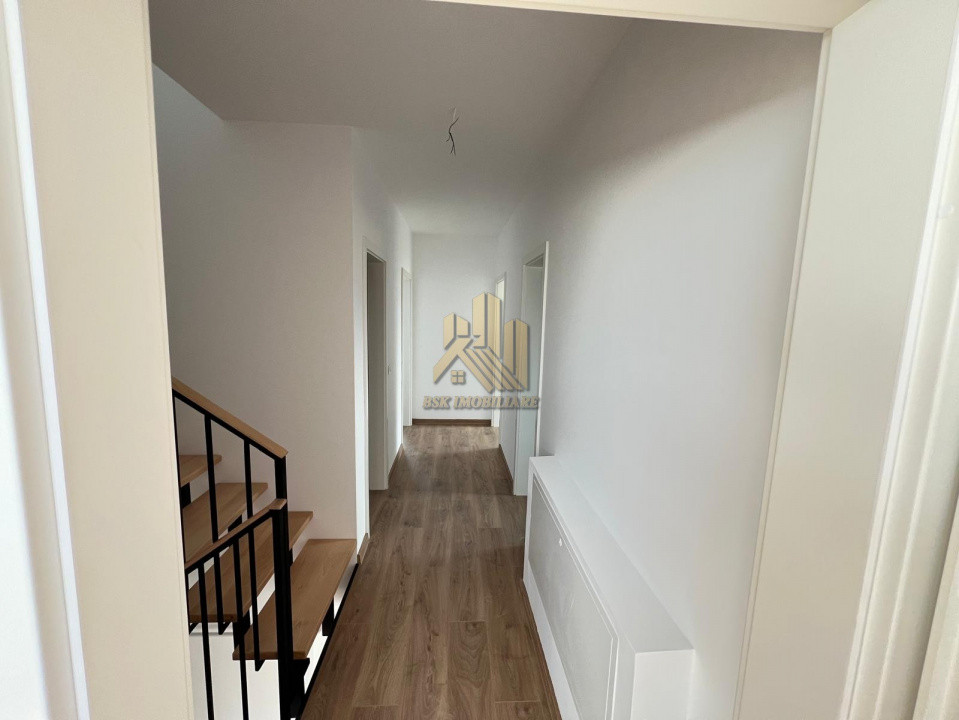 PENTHOUSE 4 CAMERE TRACTORUL COMISION 0