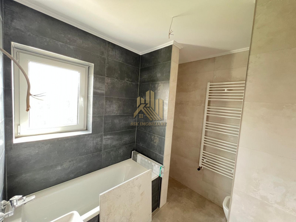 PENTHOUSE 4 CAMERE TRACTORUL COMISION 0