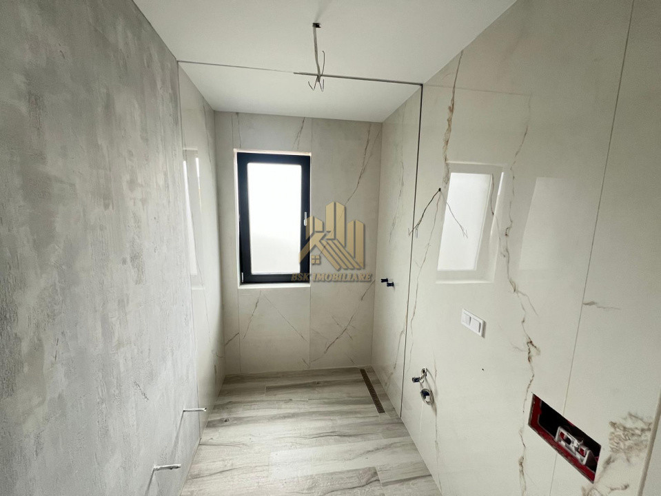Apartament 3 camere,gradina proprie