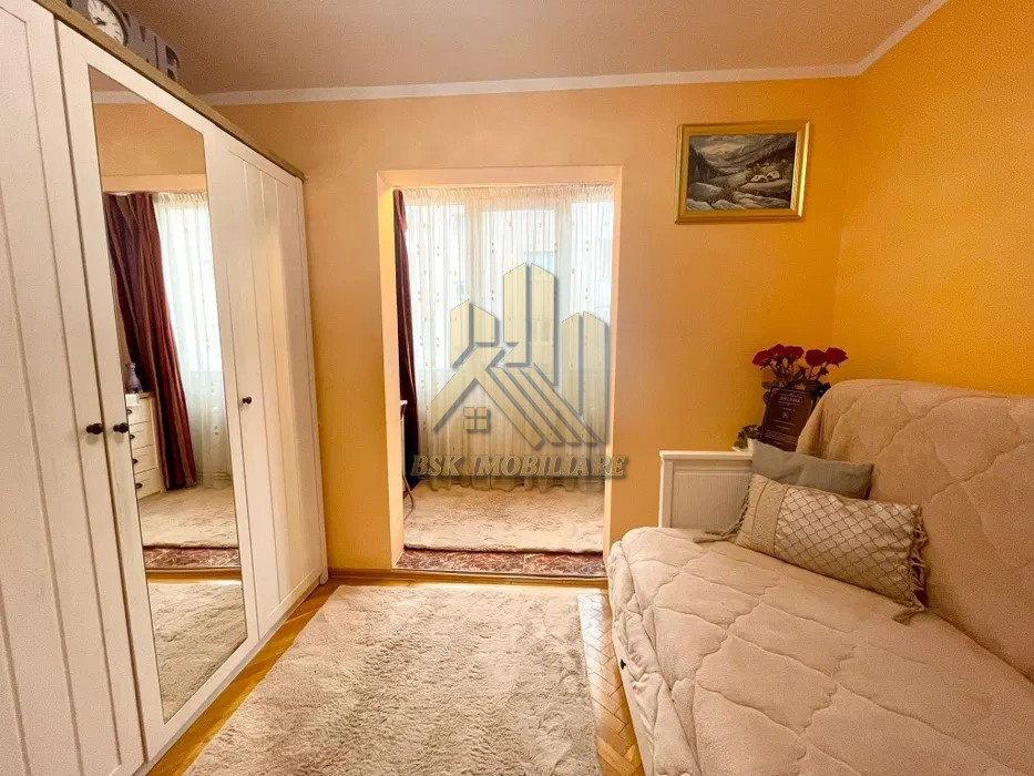 Apartament 4 camere Astra