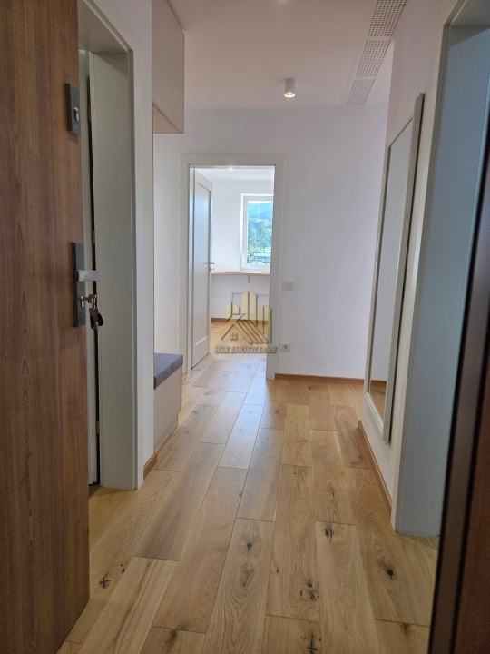 Apartament 3 camere 2 bai Urban Plaza