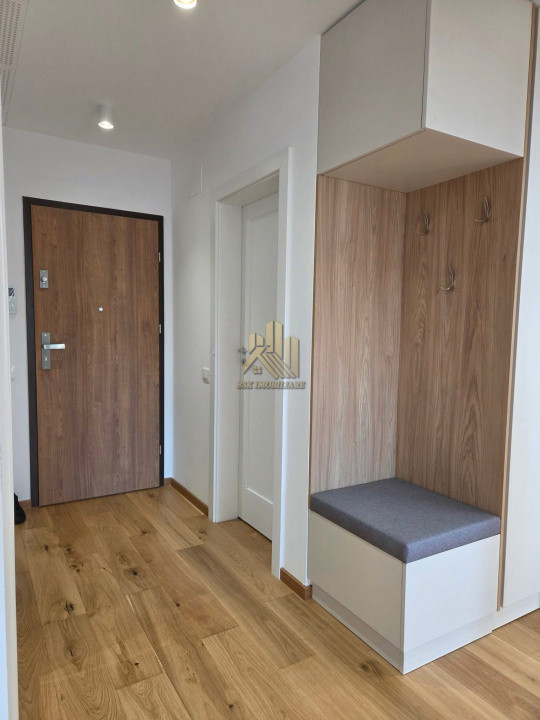 Apartament 3 camere 2 bai Urban Plaza