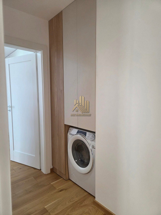 Apartament 3 camere 2 bai Urban Plaza