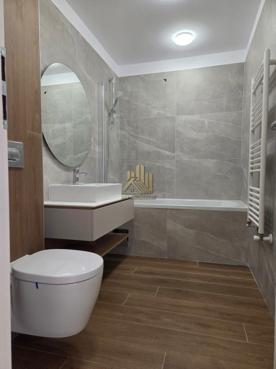 Apartament 3 camere 2 bai Urban Plaza
