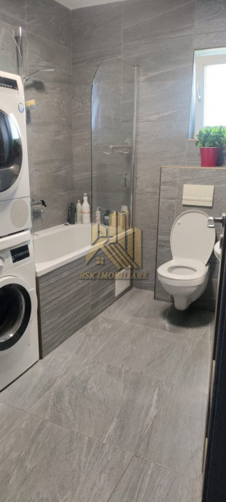 Apartament 3 camere Vanzare
